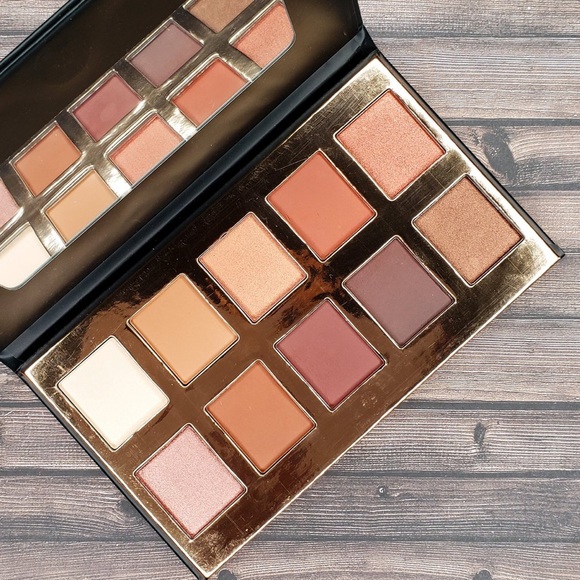 Crown Pro 10 Color Fuego Collection Eye Palette - Picture 11 of 11